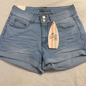 🫐🫐🫐    NWT CALI 1850 WOMENS JEANS STRETCH SHORTS SIZE 7 🫐🫐🫐